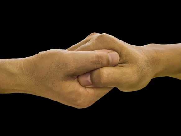 ايزديوار كازينو الدعم